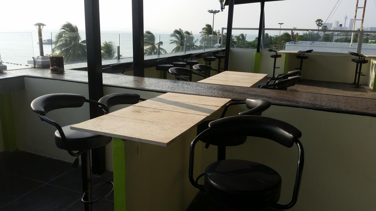 Barfly Pattaya Hotel Jomtien Exterior foto